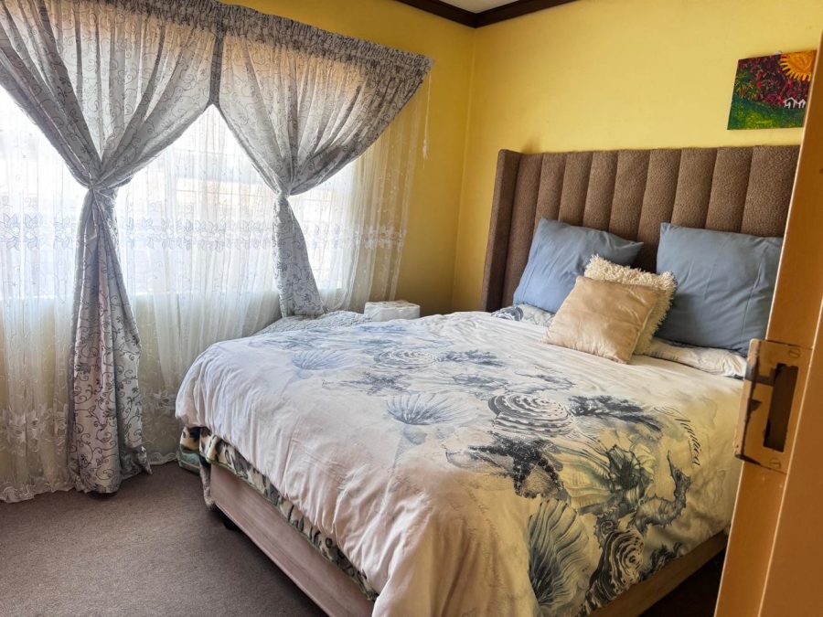 2 Bedroom Property for Sale in Navalsig Free State